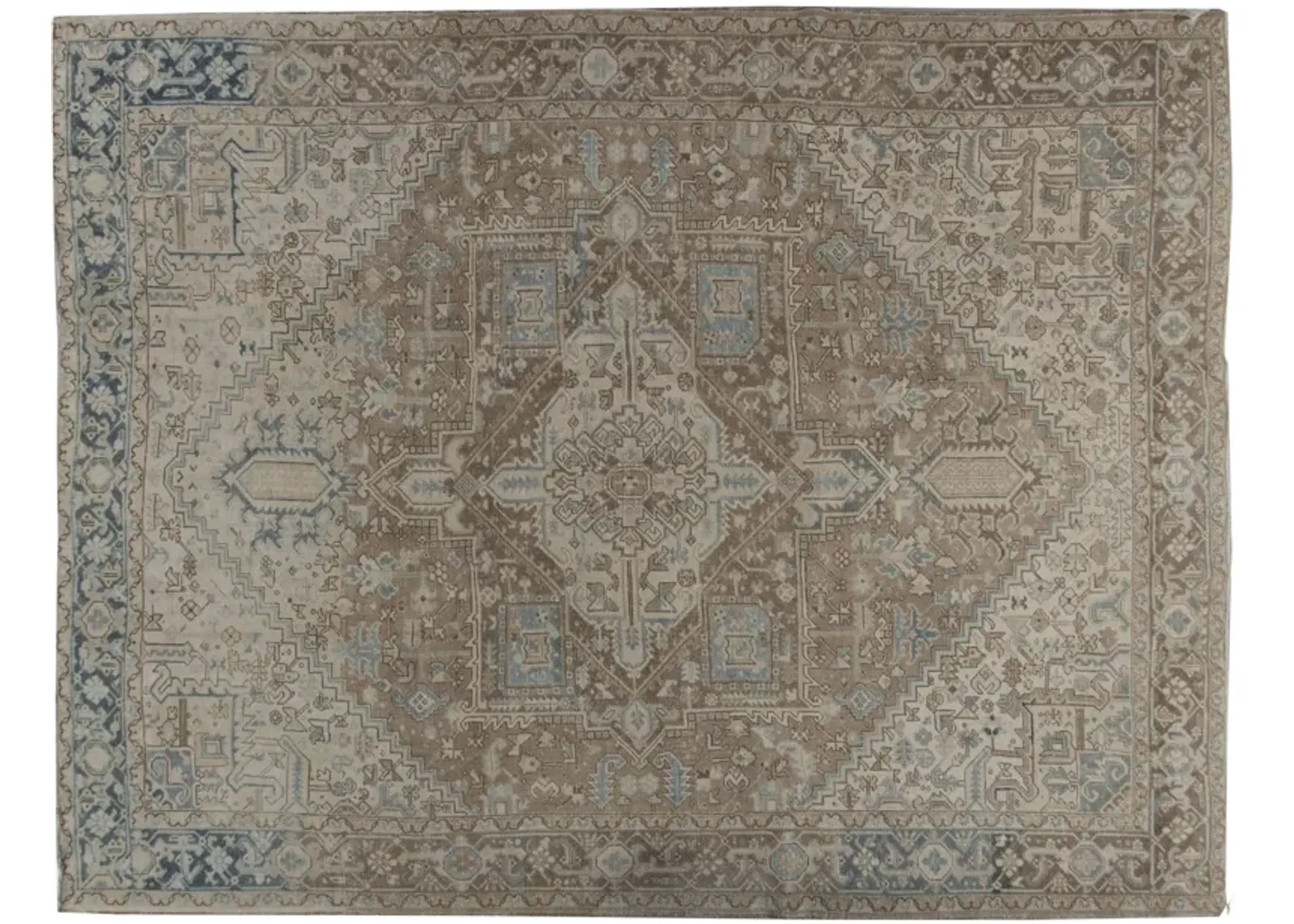 Lightly Distressed Heriz Rug 9'10 X 12'6 - Beige - Beige