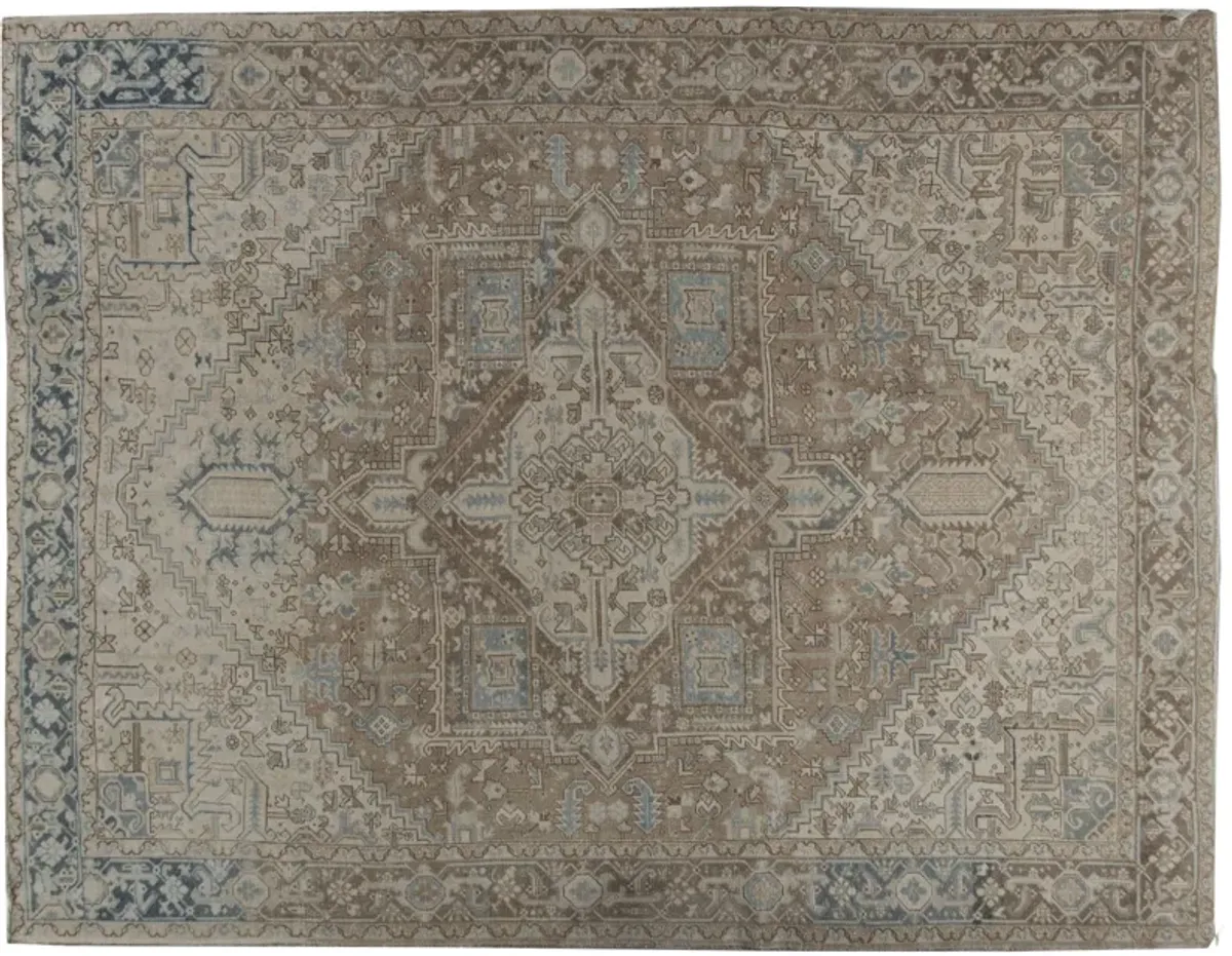 Lightly Distressed Heriz Rug 9'10 X 12'6 - Beige - Beige