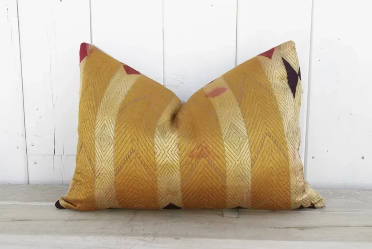 Saffron Bloom Silk Phulkari Pillow - de-cor