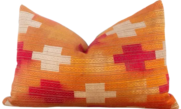 Red Marigold Silk Phulkari Pillow - de-cor