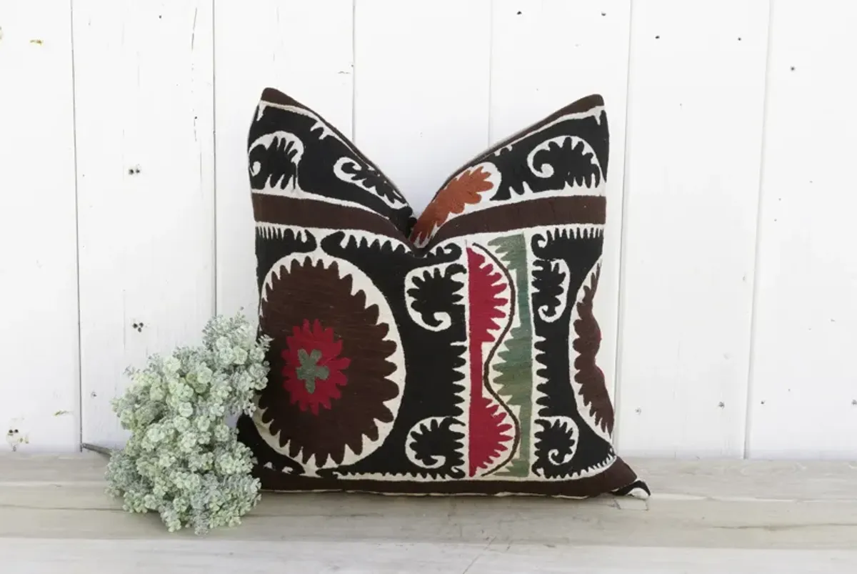 Floral Chakra Vintage Suzani Pillow - de-cor