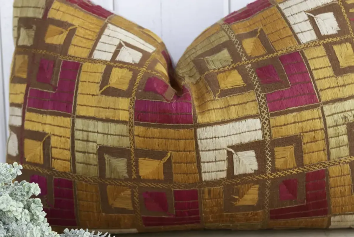 Palash Silk Phulkari Pillow - de-cor