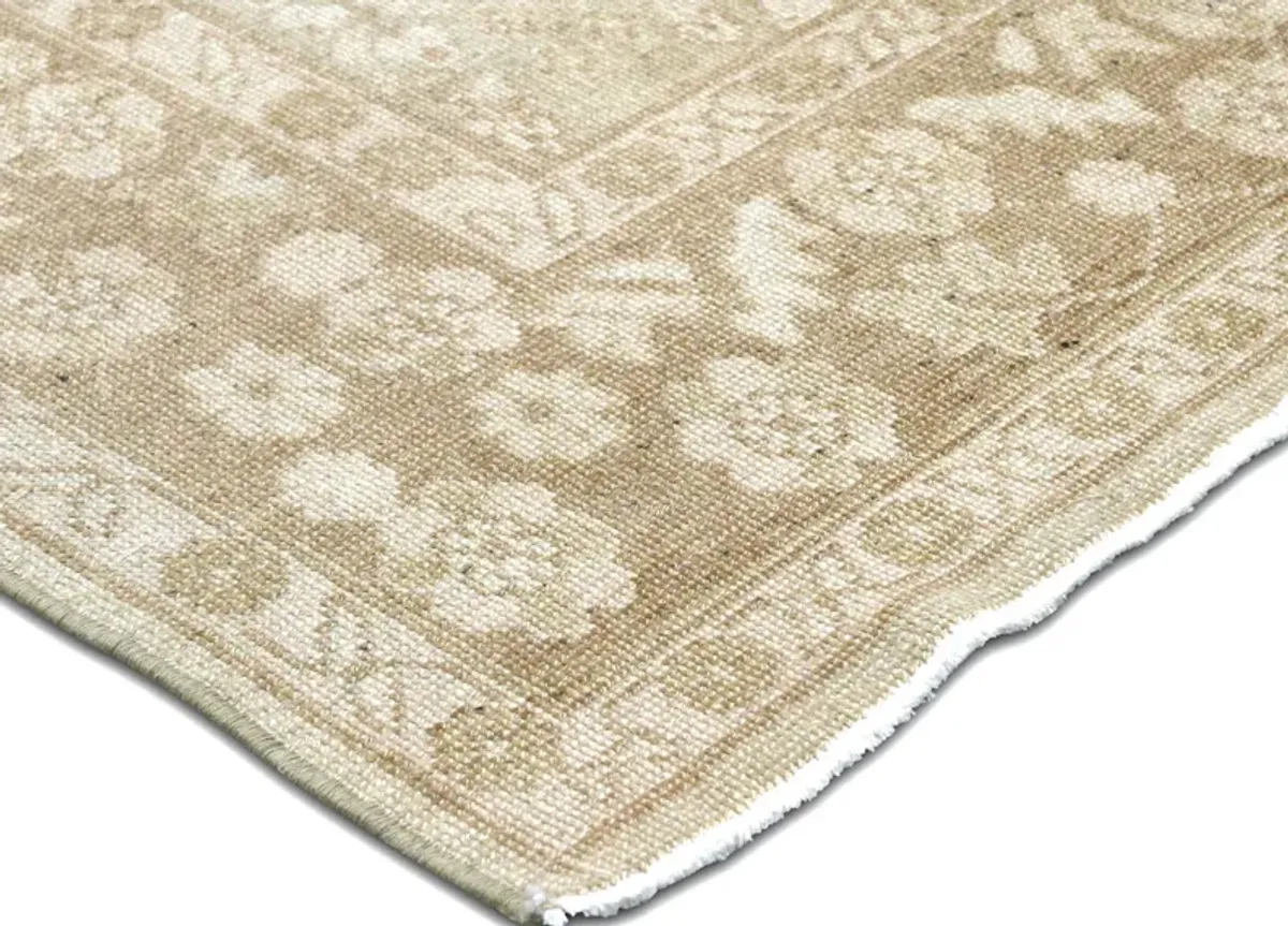 1960s Turkish Oushak Rug - 6'6" x 9'8" - Nalbandian - Beige - Beige