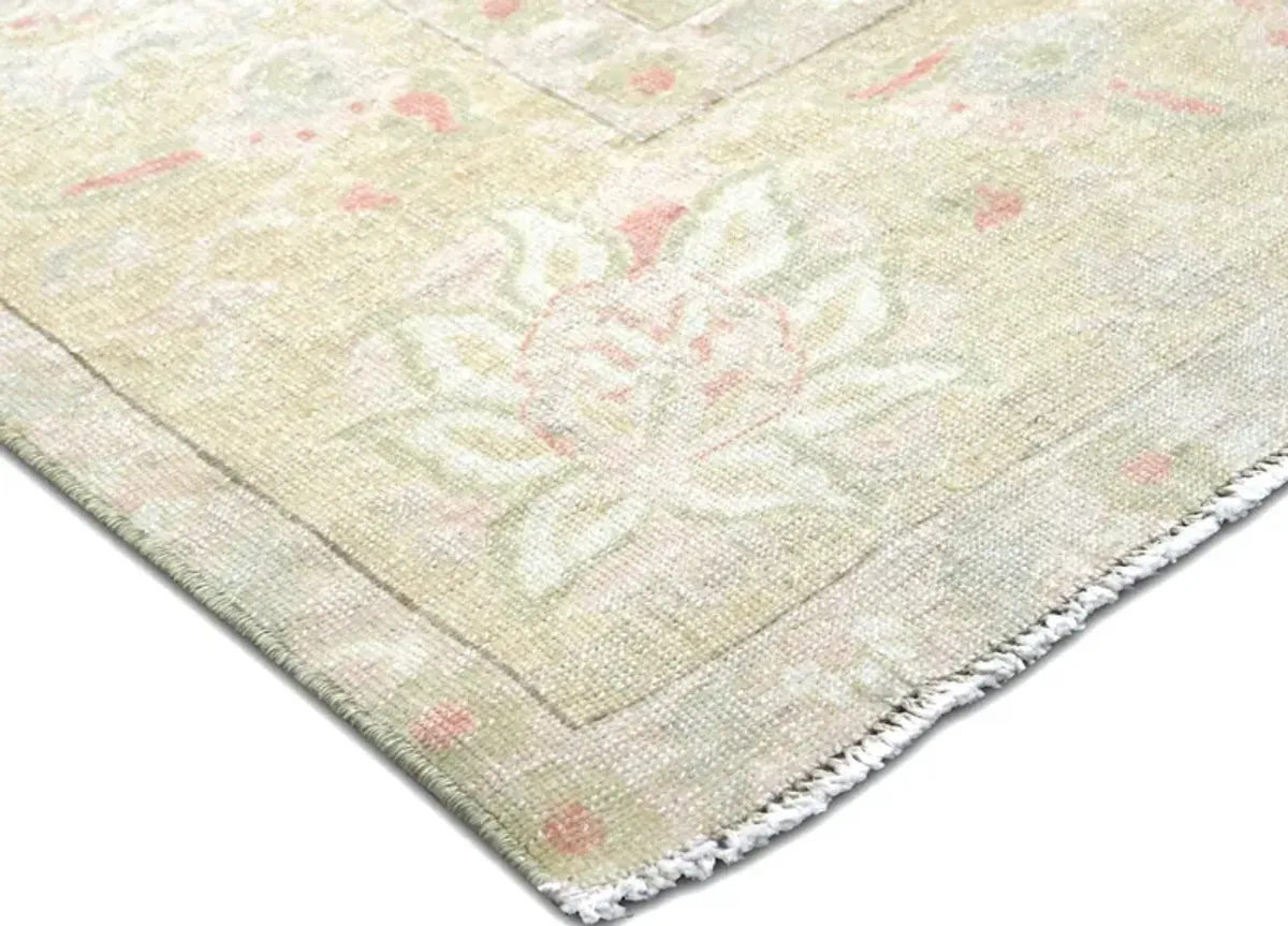 1980s Sultanabad Style Rug -9'3" x 12'2" - Nalbandian - Beige - Beige