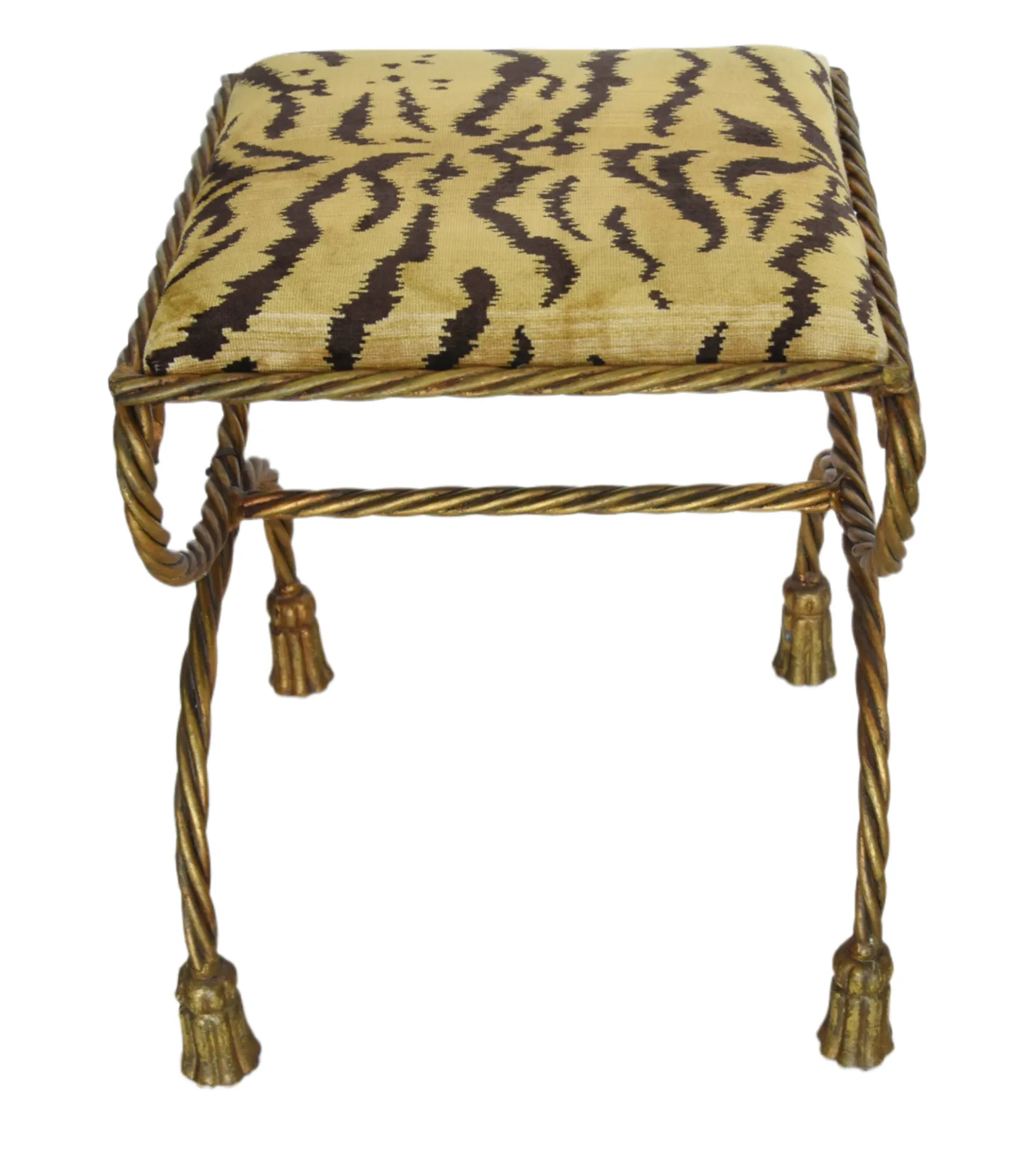 Vintage Scalamandr Le Tigre Tasseled Gilt Bench - Gold