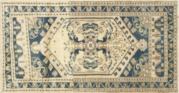 1960s Turkish Oushak Yastic -1'8" x 3'2" - Blue