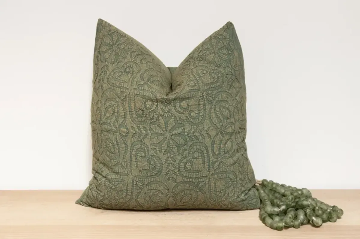 Pigment Green Handmade Pillow Cover