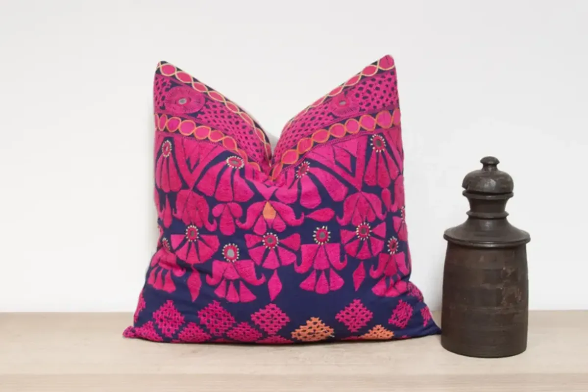 Dwi Embroidered Floral Pillow - de-cor