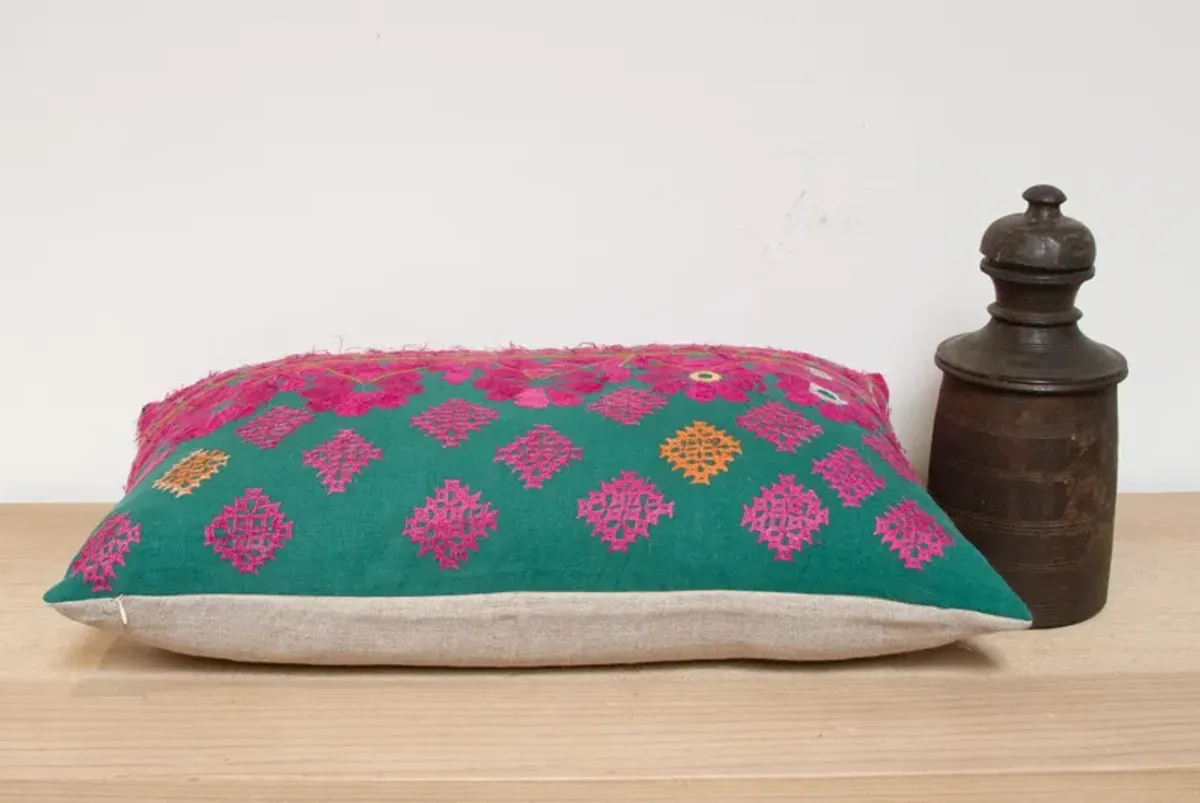 Nisrina Embroidered Floral Pillow - de-cor