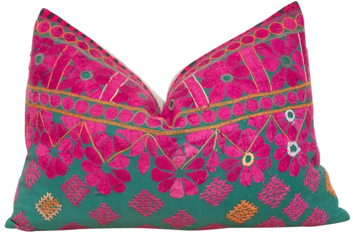Nisrina Embroidered Floral Pillow - de-cor