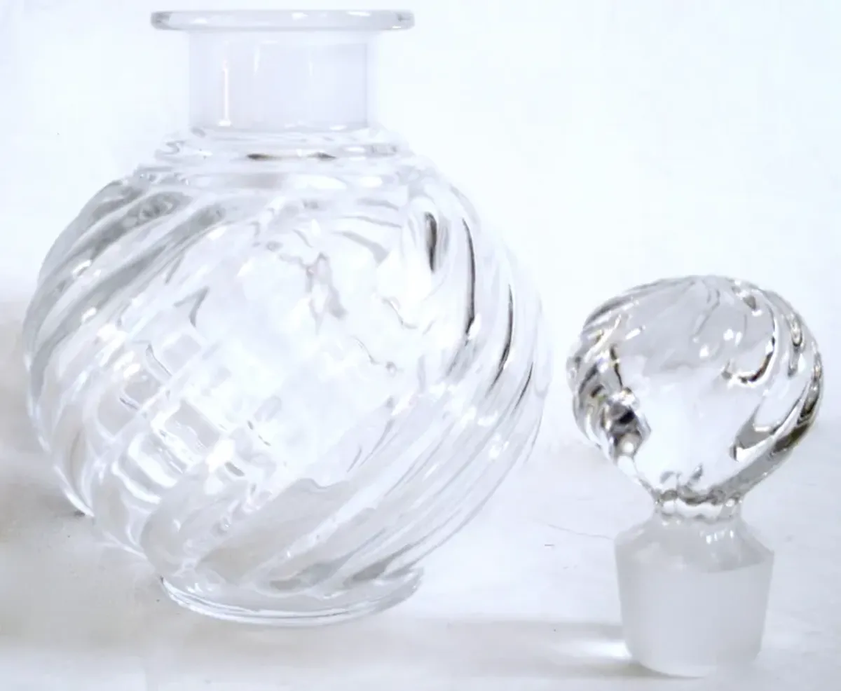 Baccarat Swirl Perfume Bottle - Clear