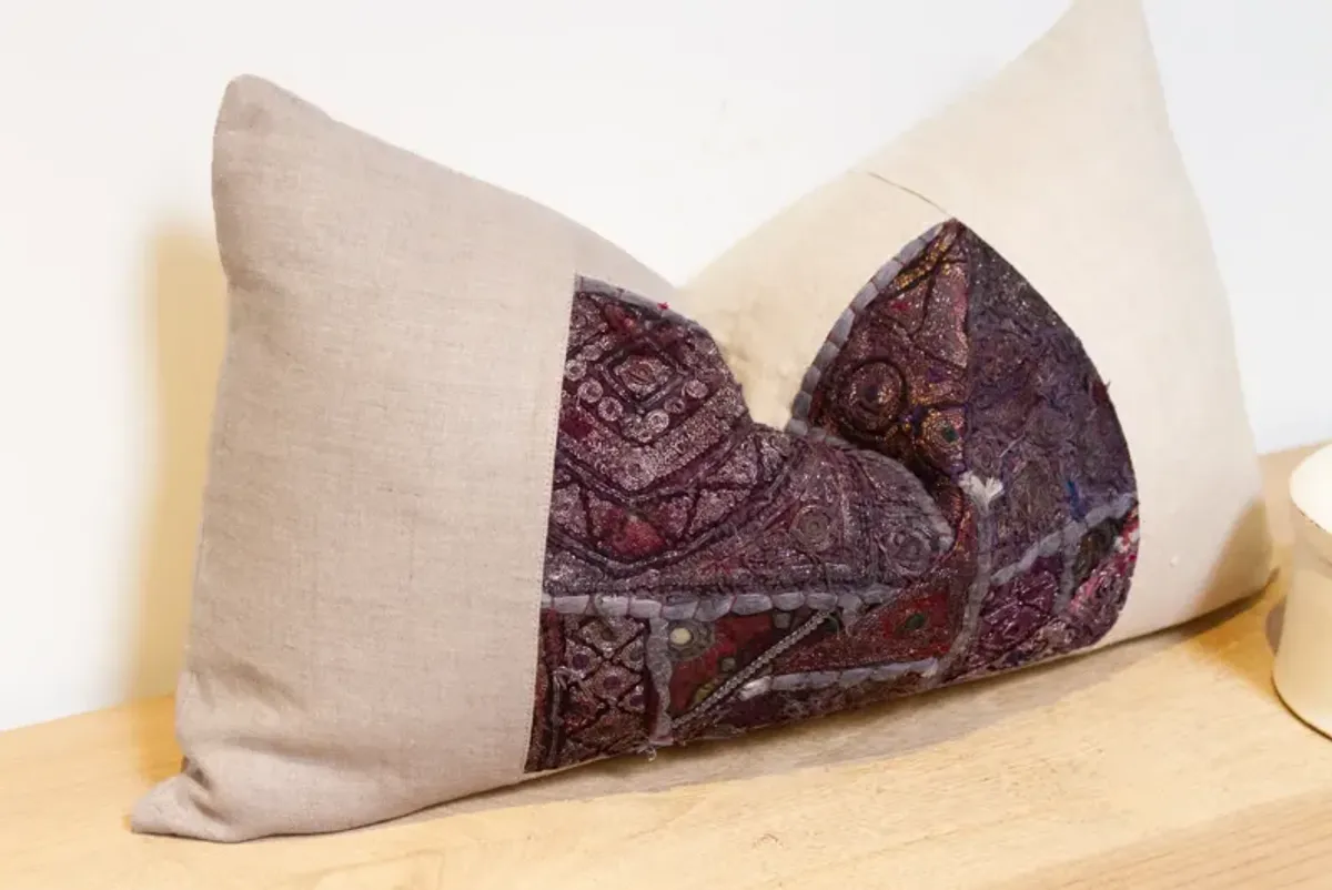 Ayka Antique Tapestry Linen Pillow