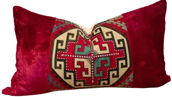 Yao Hand-Stitched Pillow Cover - de-cor