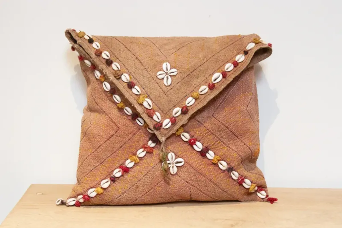 Irula Sindh Sami Quilt Pillow