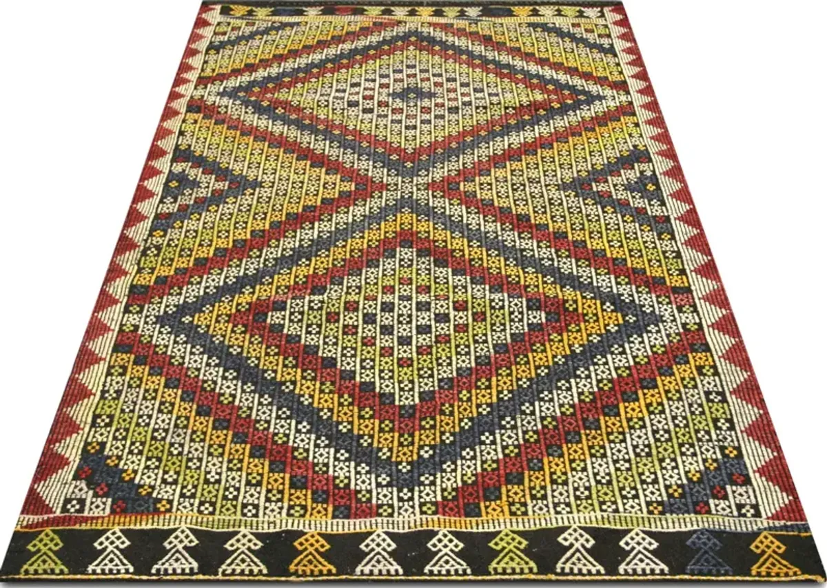 1960s Turkish Kilim -4'9" x 8'3"