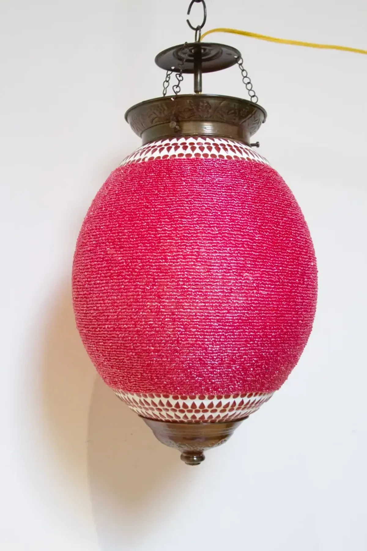 Fuchsia Pendant Sphere Lantern - de-cor