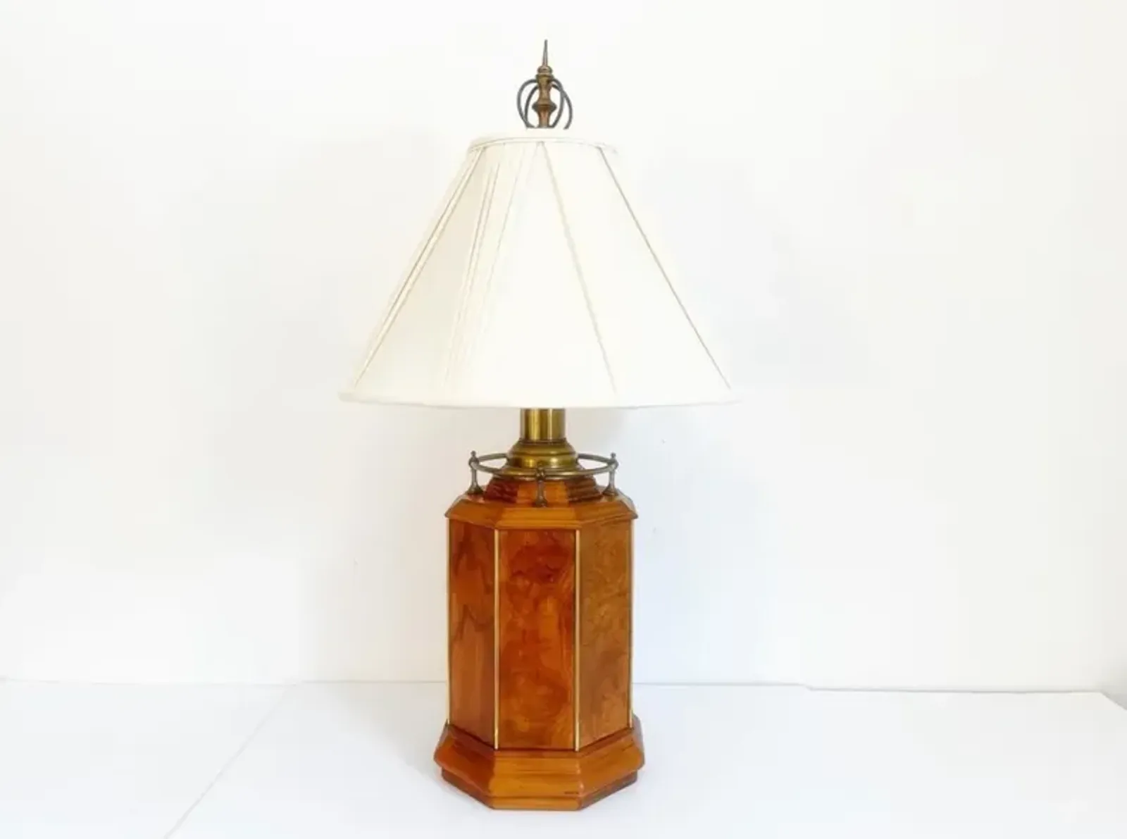 Midcentury Burl Wood Lamp w/Shade