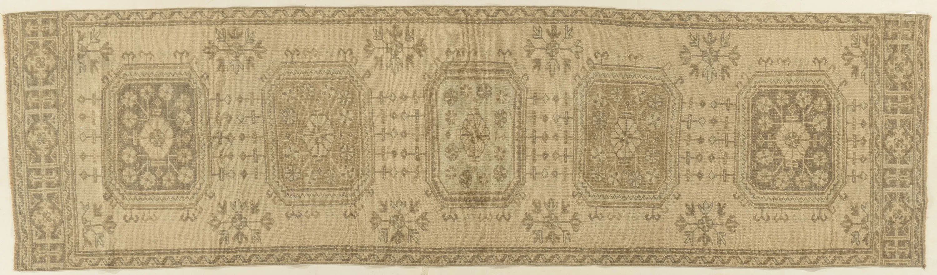 Turkish Oushak Runner 3'3 x 11'3 - Beige