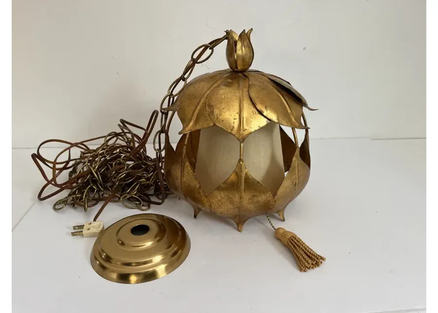 1960s Italian Gilt Lotus Light