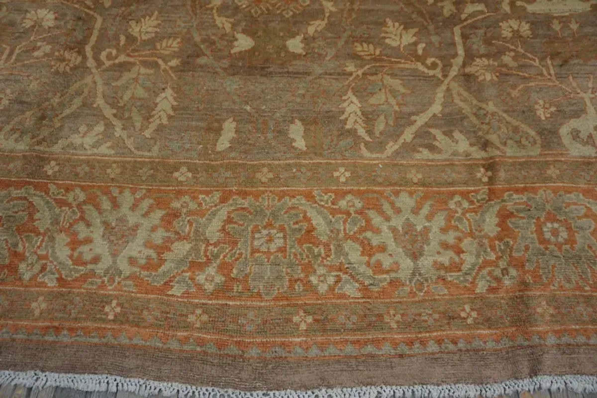 Late 19th Persian Sultanabad Carpet - Beige