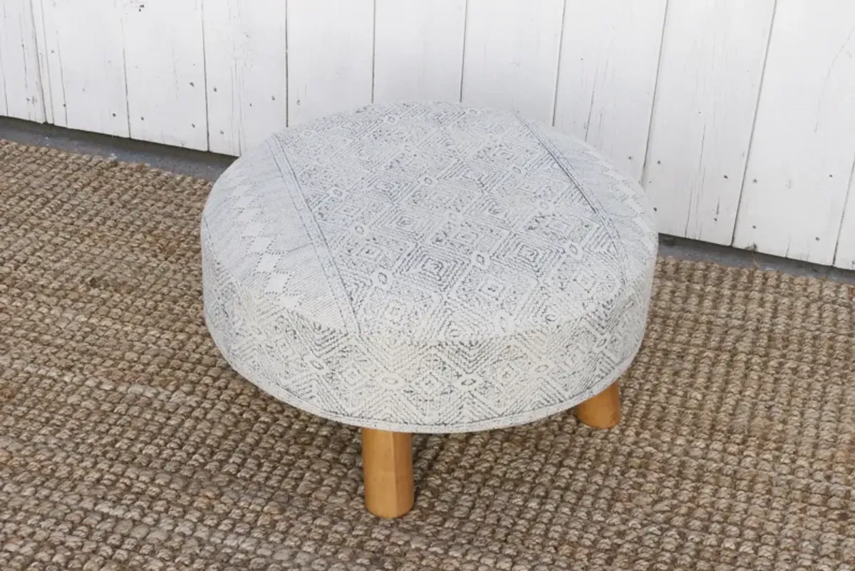 White & Blue Tribal Dhurrie Ottoman - de-cor