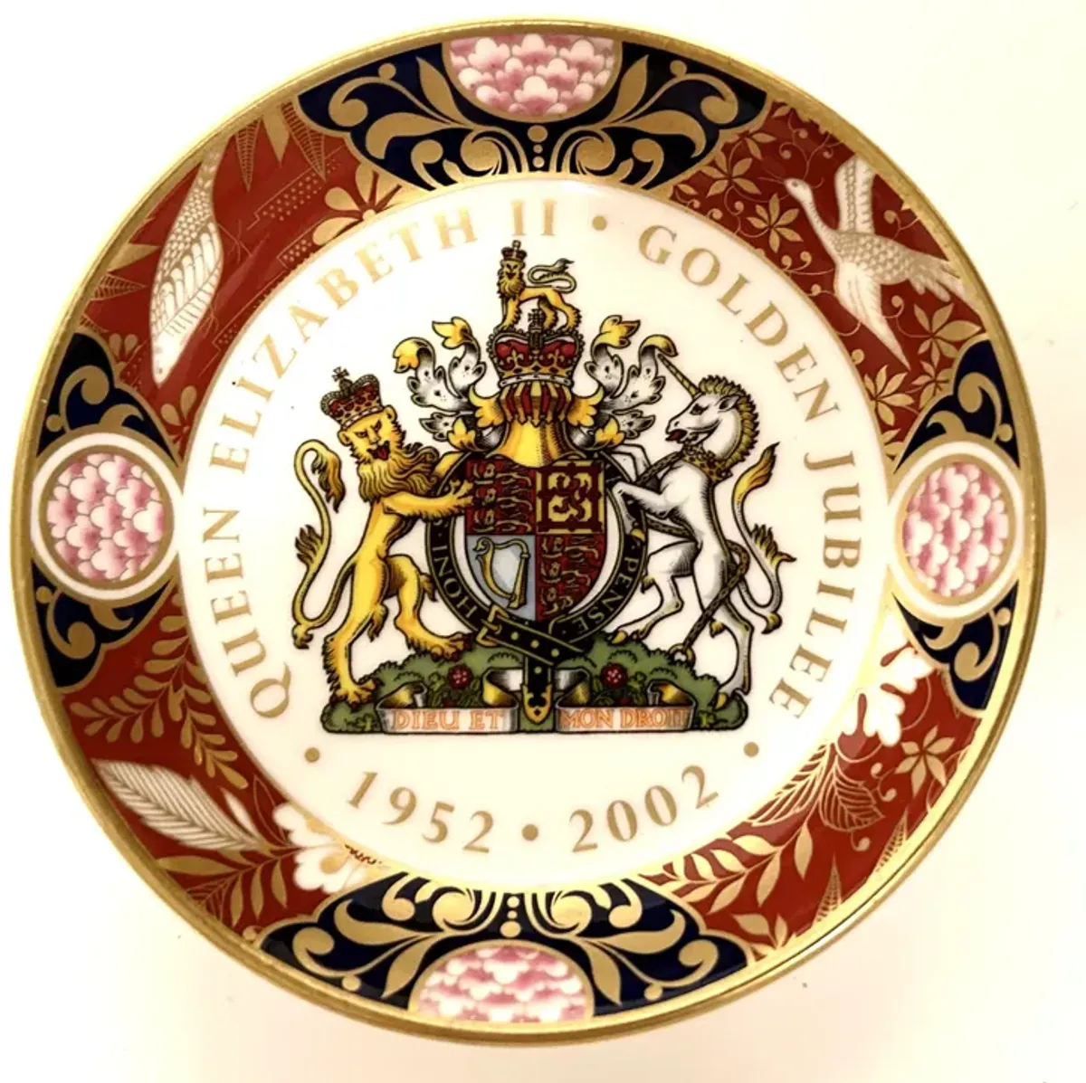 Royal Worcester Queen Elizabeth II Dish - Red