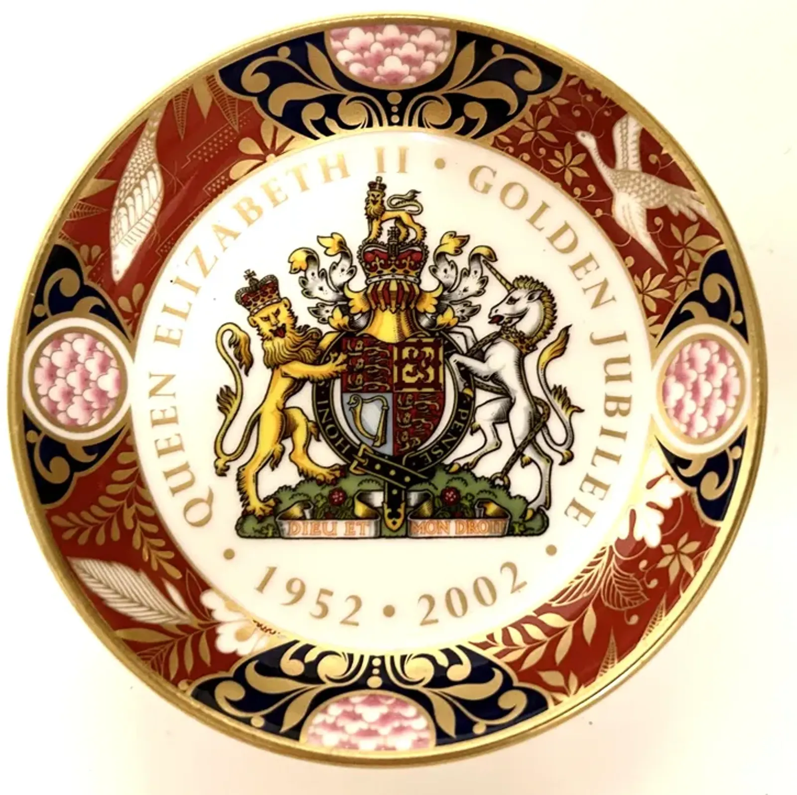 Royal Worcester Queen Elizabeth II Dish - Red