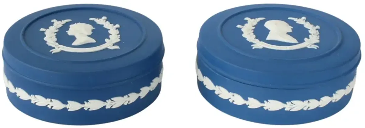 1977 Queen Elizabeth Jubilee Boxes - The Queens Landing - Blue