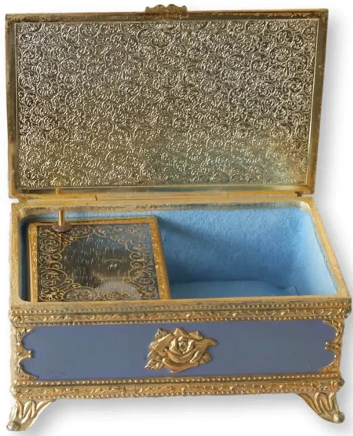 Cameo "Wind Beneath My Wings" Music Box - The Queens Landing