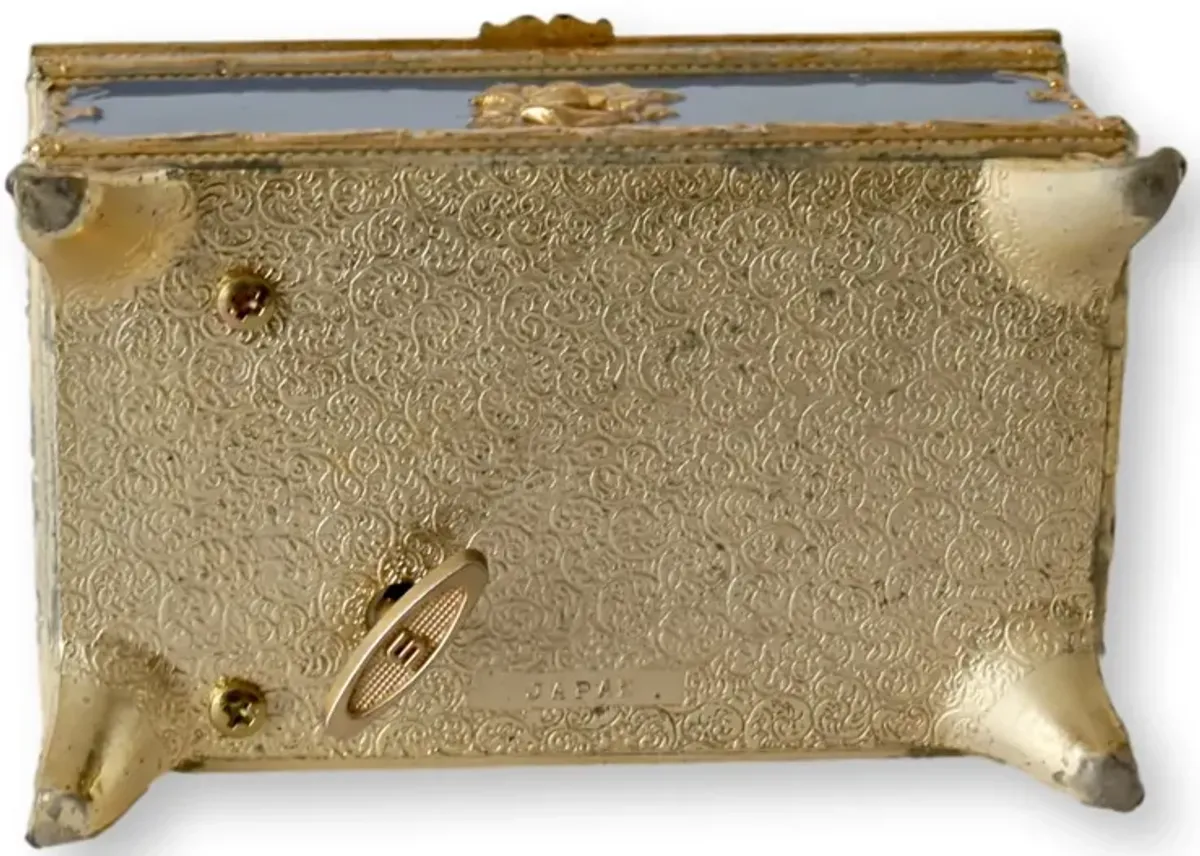 Cameo "Wind Beneath My Wings" Music Box