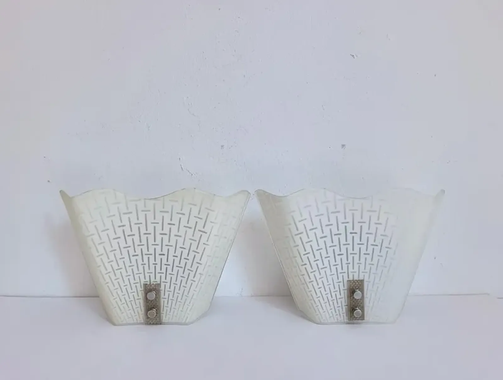 Modern Wavy Wall Lights - Set of 2 - White