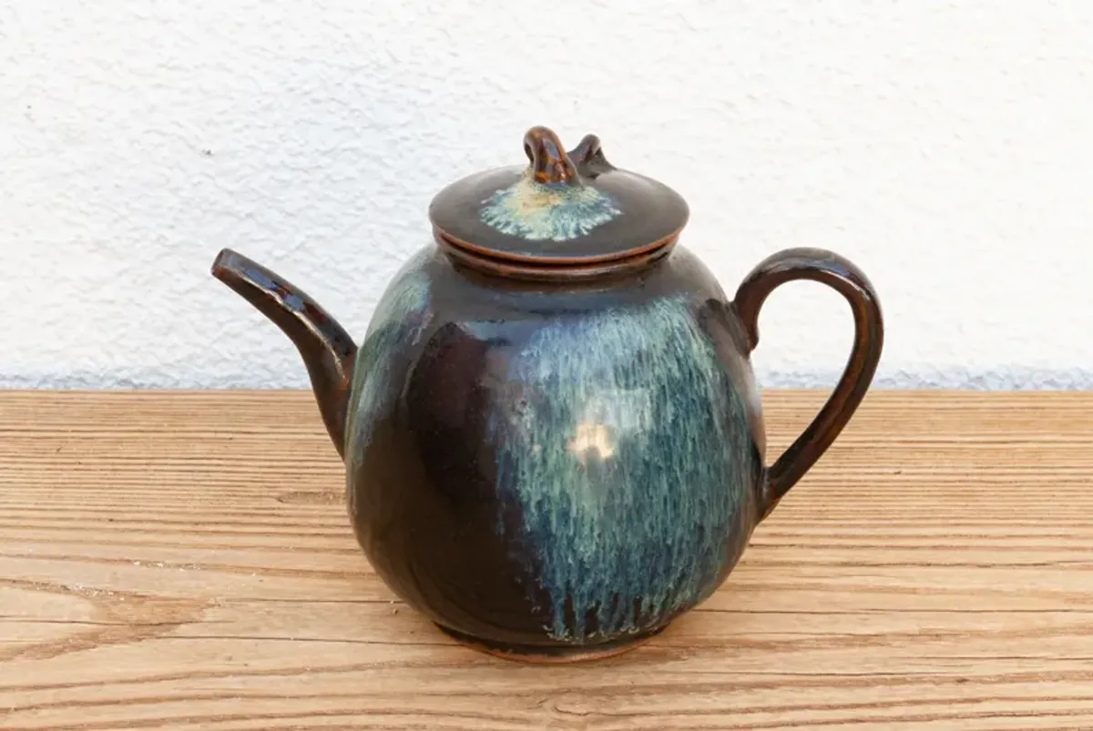 Jizhou Porcelain Glazed Teapot