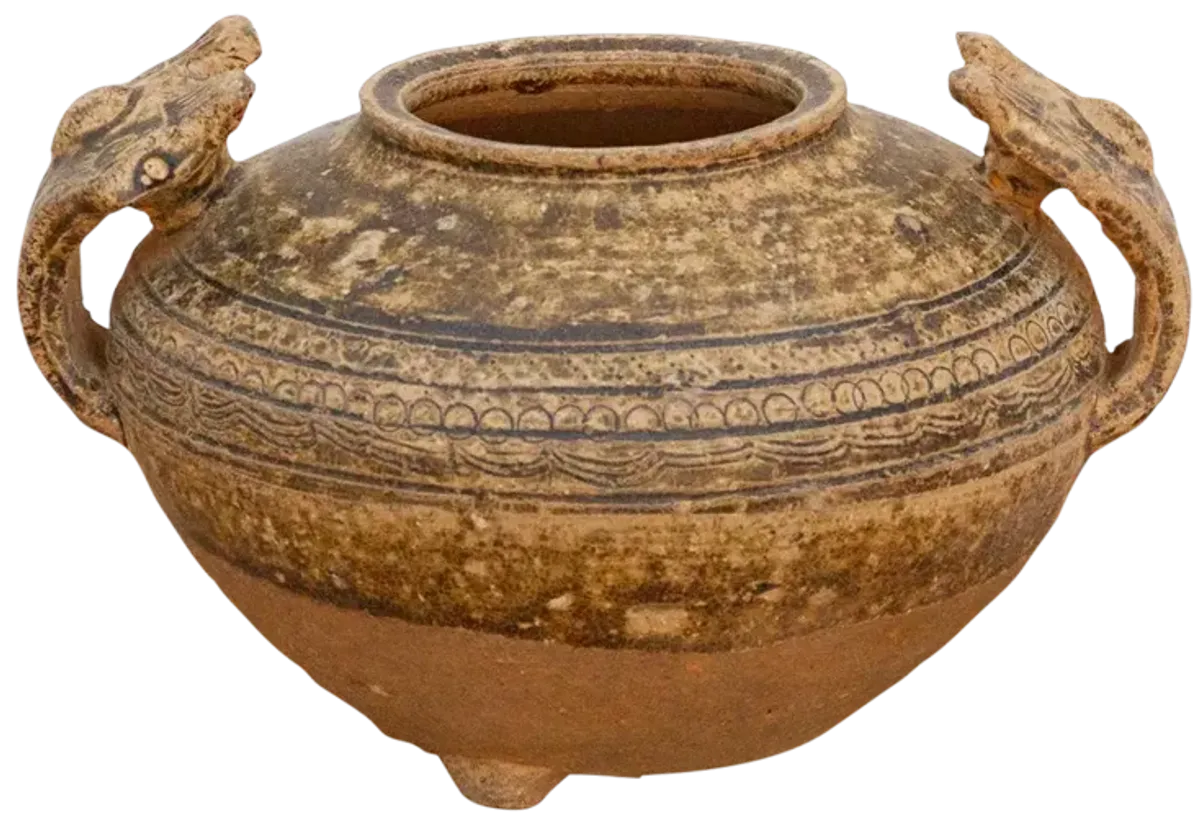 Early Chinese Jar With Large Handles