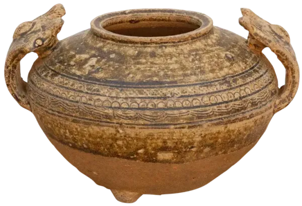Early Chinese Jar With Large Handles - de-cor