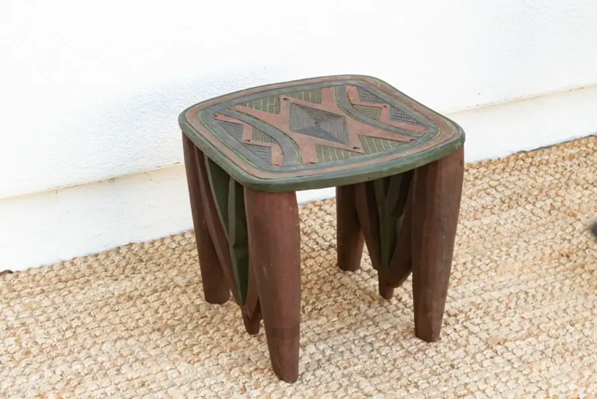 Tribal Motif Painted African End Table - de-cor