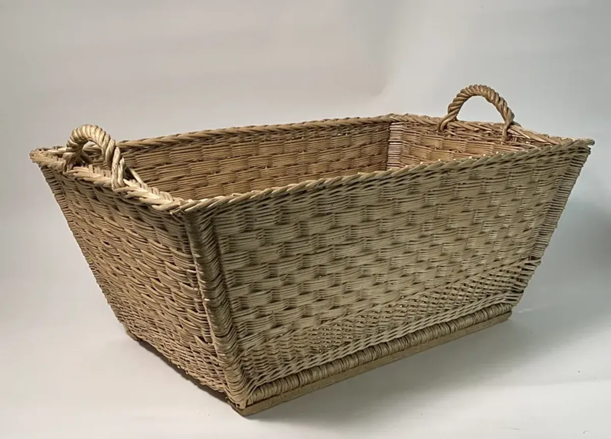 1960s French Wicker Market Basket - Brown