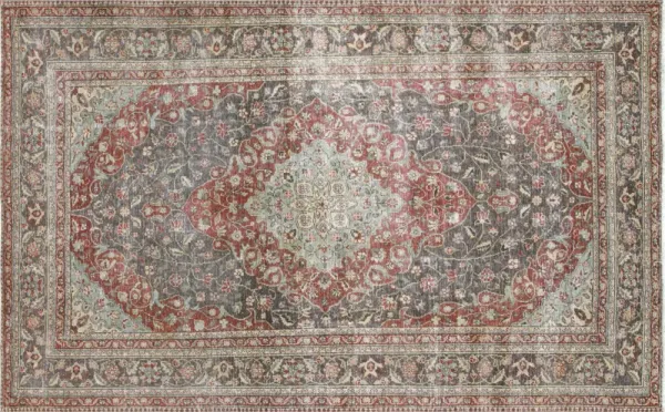 1940s Persian Tabriz Rug - 6'2"x 10'1"