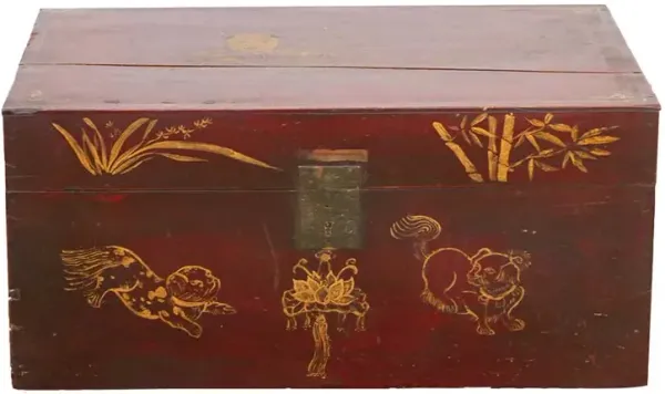 Mid-Century Chinese Painted Trunk - de-cor - Red