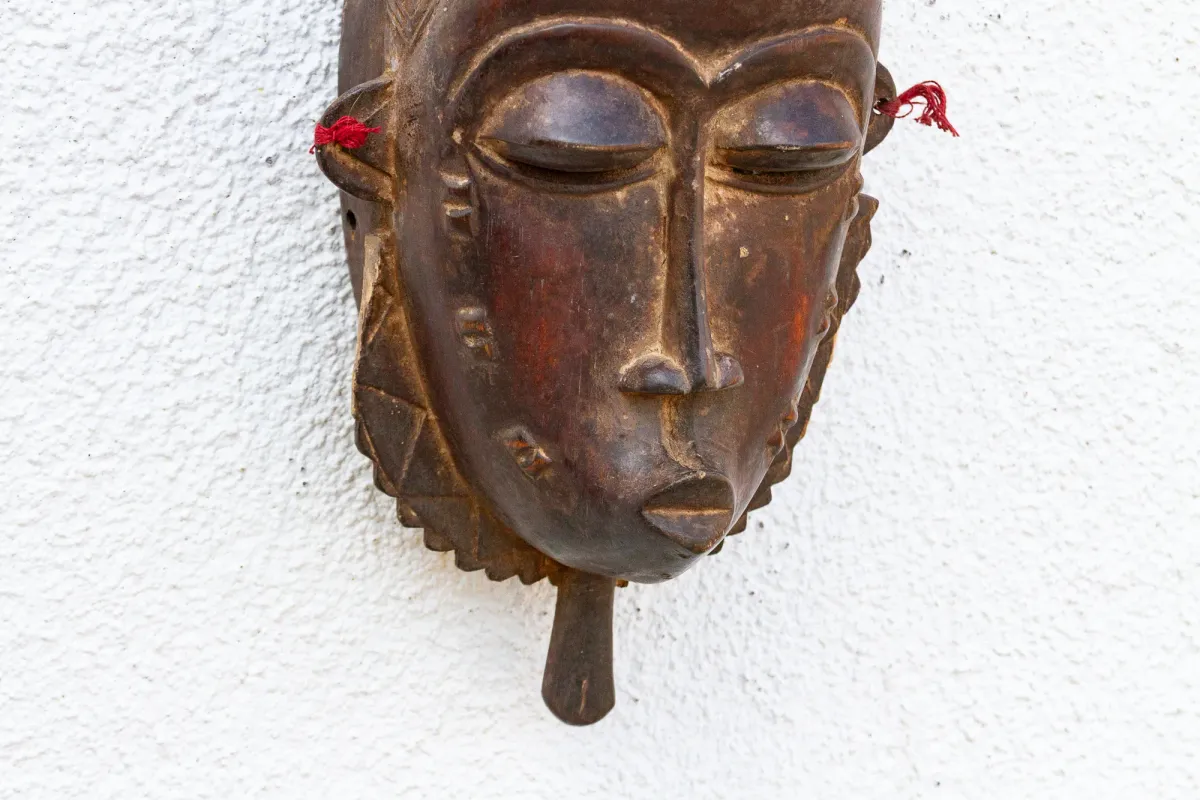 Senufo Kpelie Finely Carved Mask - de-cor - brown
