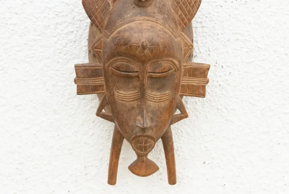 West African Kpelle Ancestral Mask Art - de-cor - brown