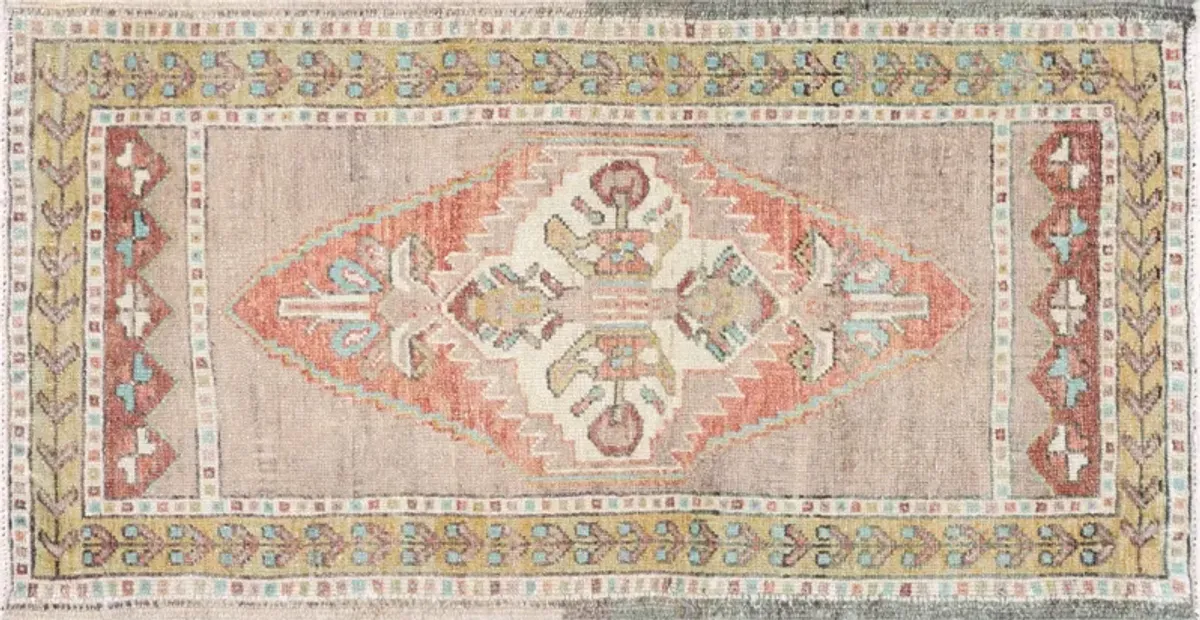 1960s Turkish Oushak Yastic -1'9" x 3'5" - Nalbandian - Pink