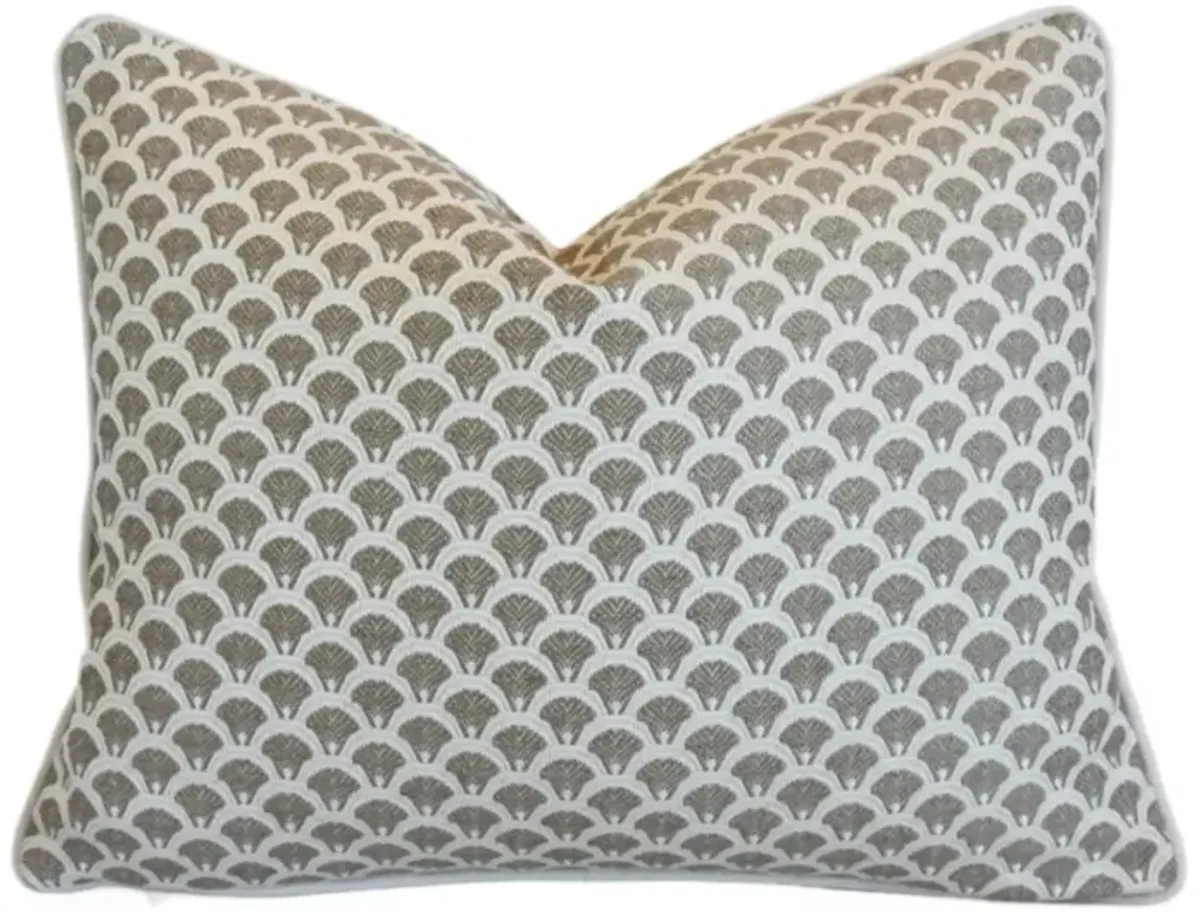 Old World Weavers Nautical Shell Pillow