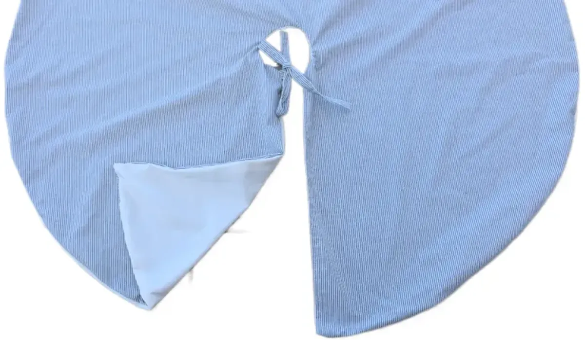 Blue/White French Christmas Tree Skirt