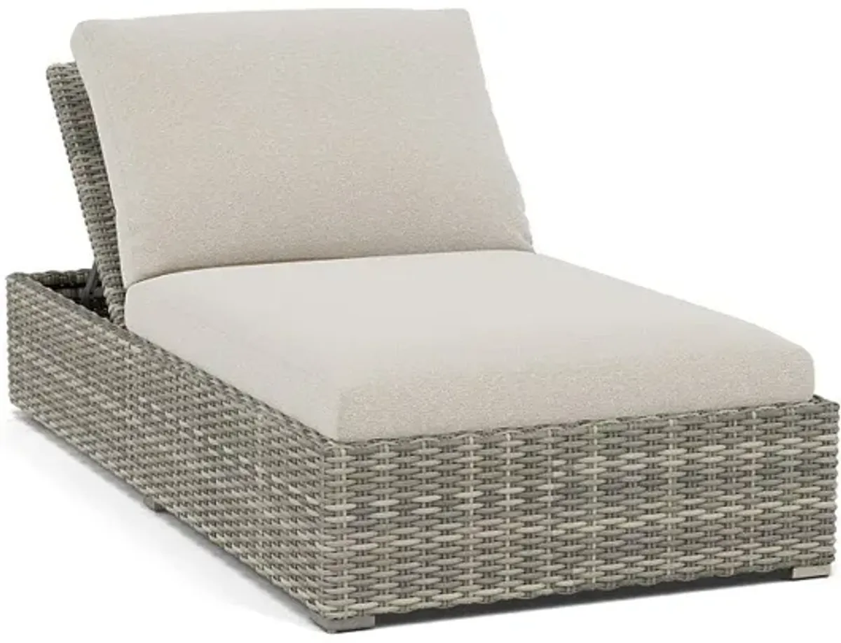 Loire Valley Cuddle Chaise