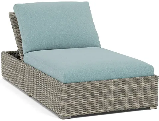 Loire Valley Cuddle Chaise