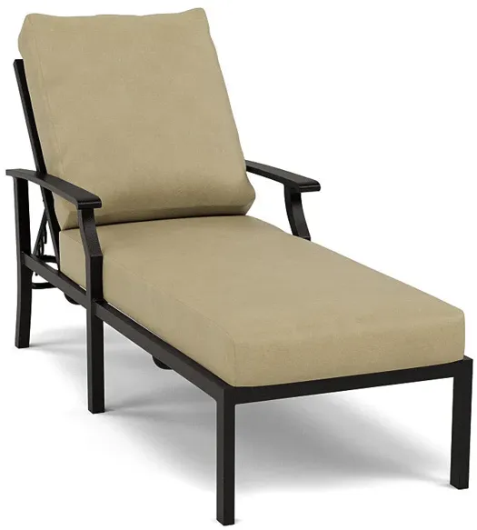 Newport Chaise Lounge