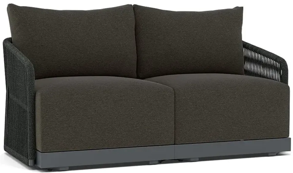 Villa Loveseat