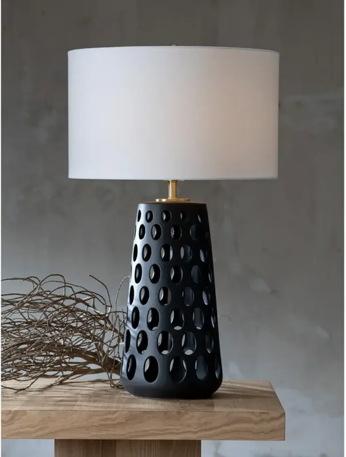 Kelvin Ceramic Table Lamp (Black)