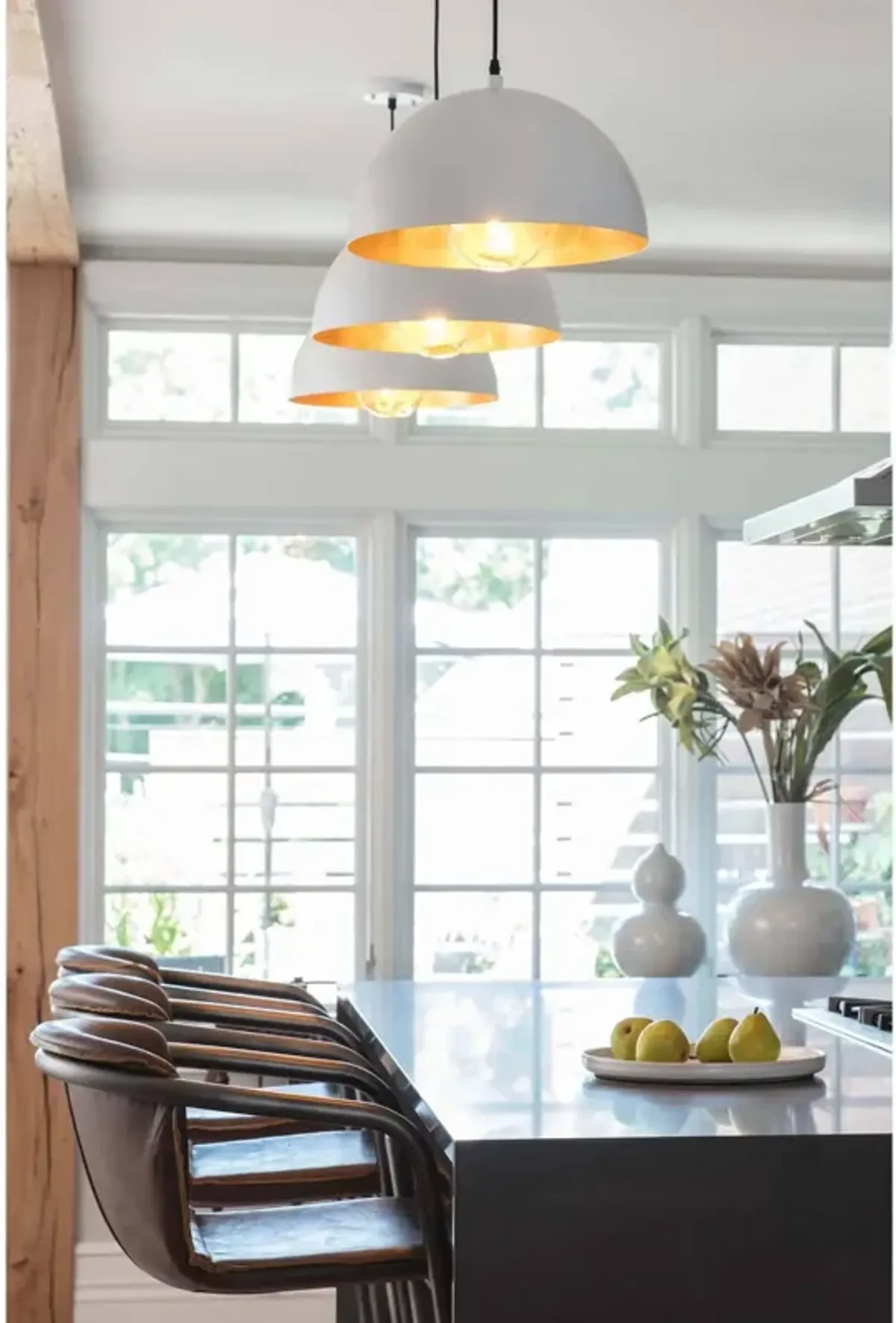 Sigmund Pendant Small (White and Gold)