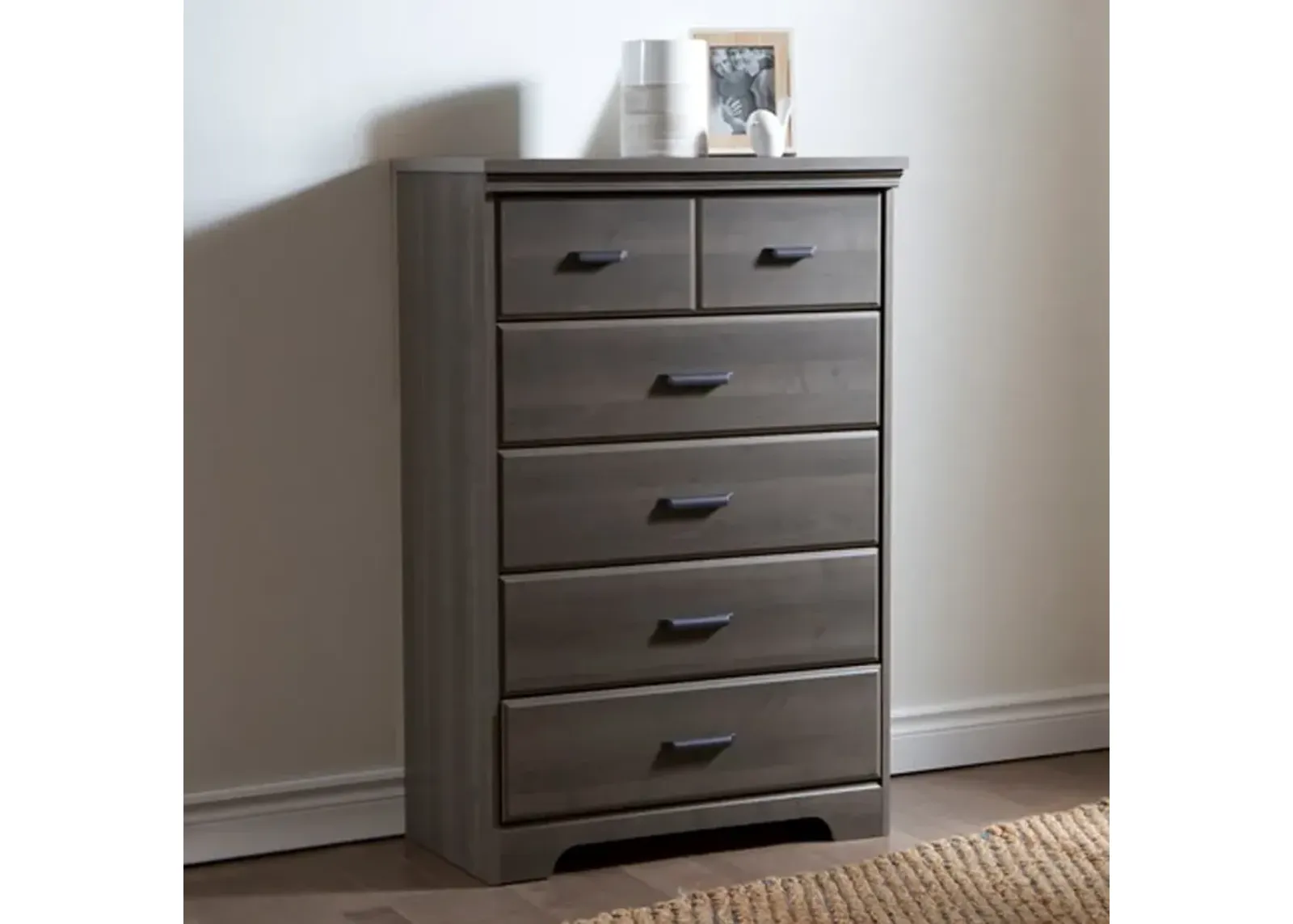 Versa Casual Contemporary Gray Maple 5-Drawer Chest - South Shore